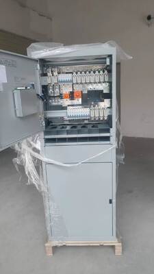 Vertiv NetSure 731 CC2-X2 48V 600A 36kW ডিসি পাওয়ার সিস্টেম বেস স্টেশনের জন্য টেলিকম রেক্টিফায়ার ক্যাবিনেট